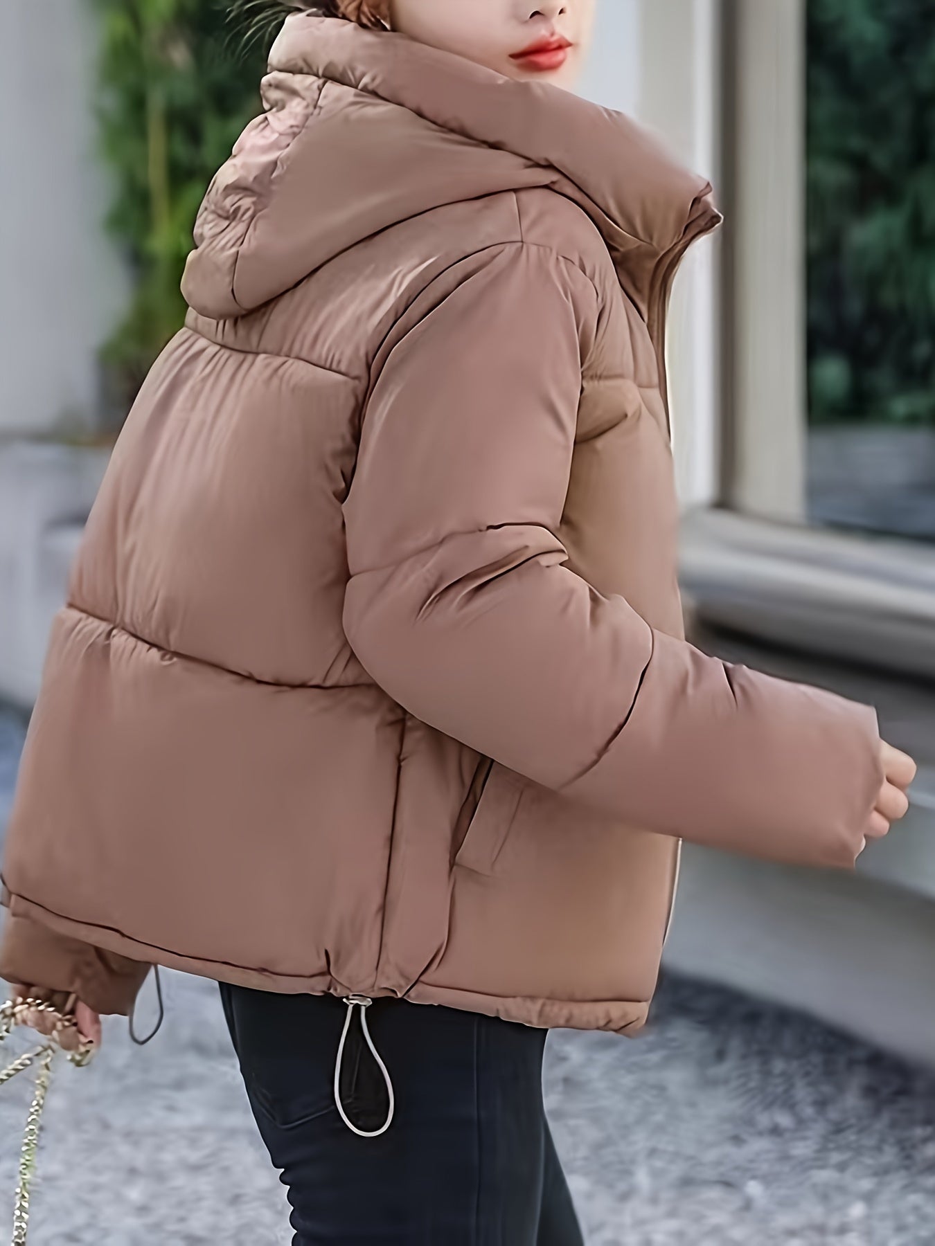 Women's Elegant Hooded Short Puffer Jacket | Ideal for Winter and Fall