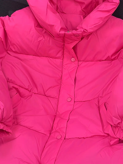 Women's Elegant Short Warm Hooded Puffer Jacket | Ideal for Winter