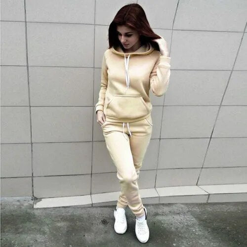 Women's Warm Two-Piece Fleece Tracksuit | Ideal for Everyday Wear